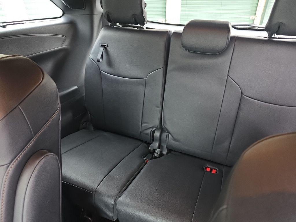 used 2025 Toyota Sienna car, priced at $59,288