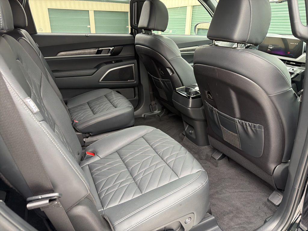 used 2025 Kia Telluride car, priced at $40,999