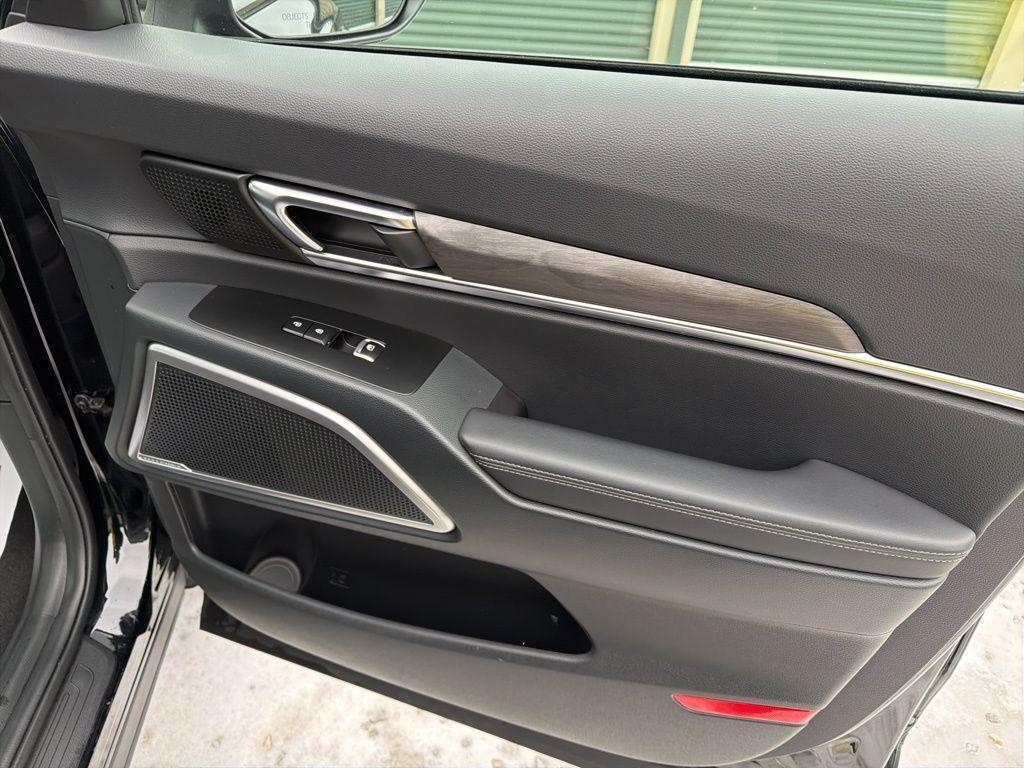 used 2025 Kia Telluride car, priced at $40,999