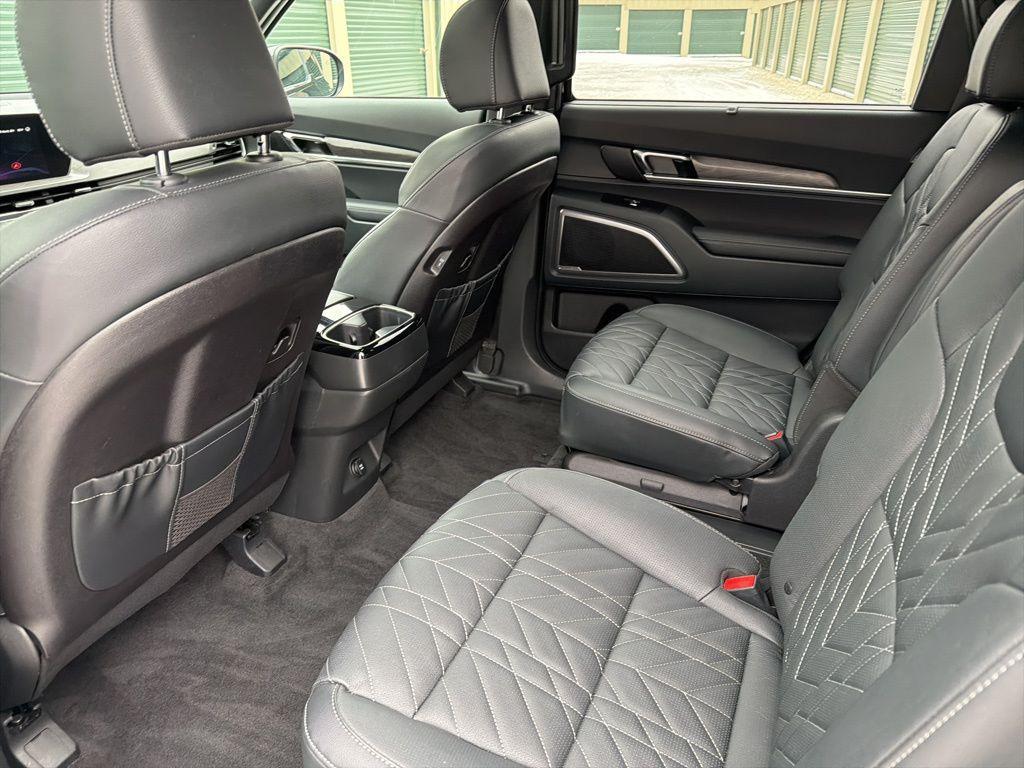 used 2025 Kia Telluride car, priced at $40,999