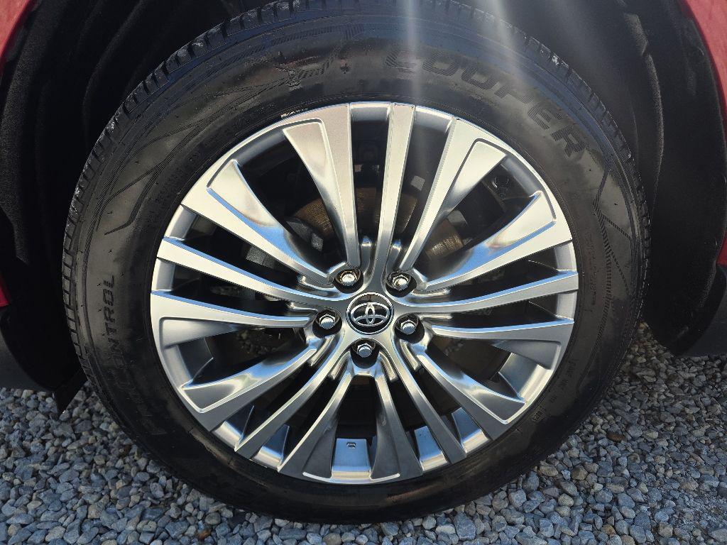 used 2024 Toyota Venza car, priced at $33,766