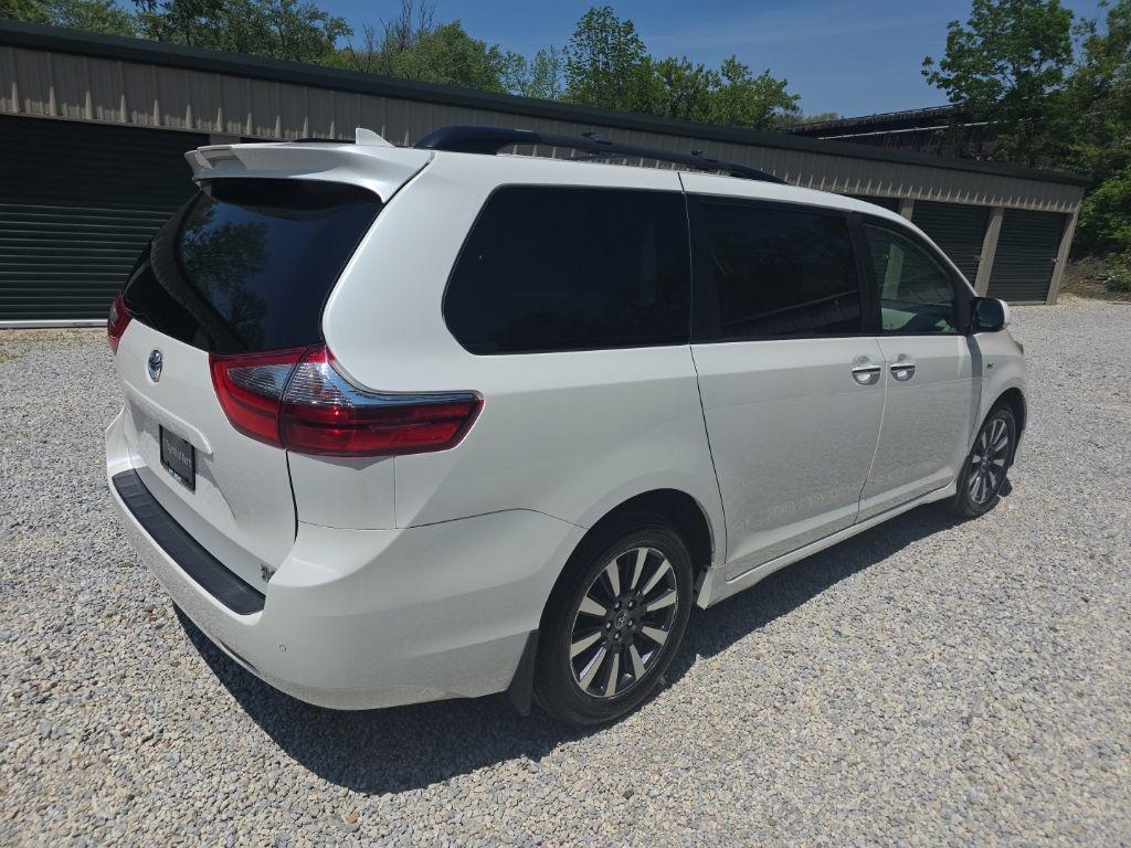 used 2020 Toyota Sienna car, priced at $22,514