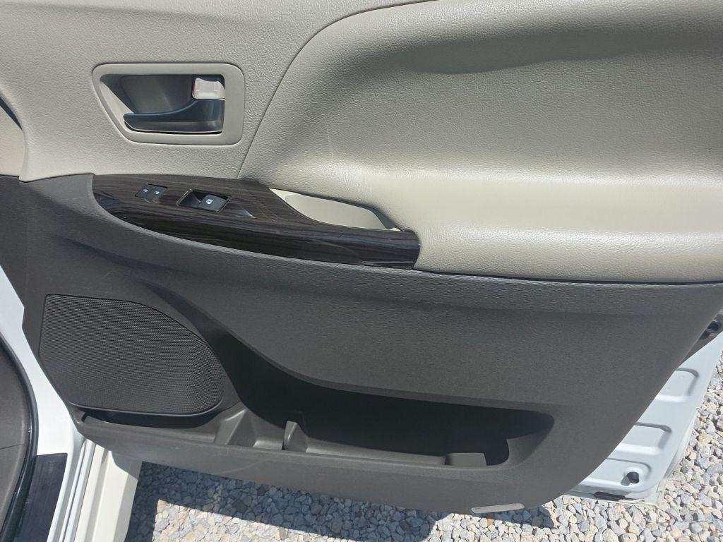used 2020 Toyota Sienna car, priced at $22,514