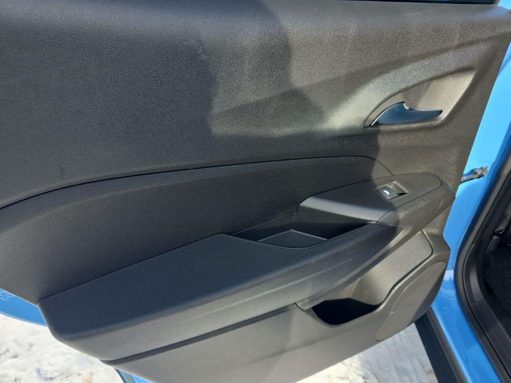 used 2024 Chevrolet Trax car, priced at $19,120