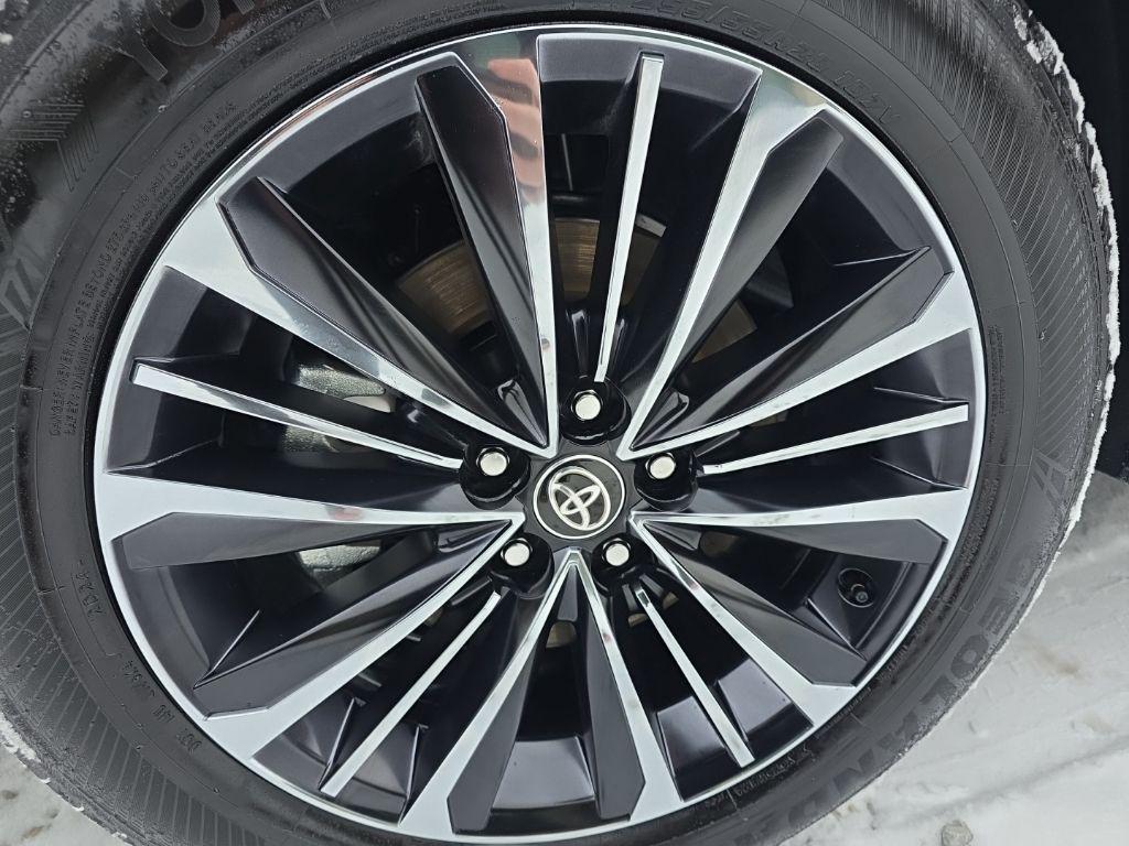 used 2025 Toyota Grand Highlander Hybrid car, priced at $59,196