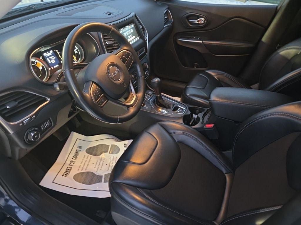 used 2020 Jeep Cherokee car, priced at $16,346