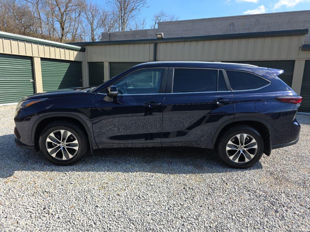 used 2026 Toyota Highlander car, priced at $46,817