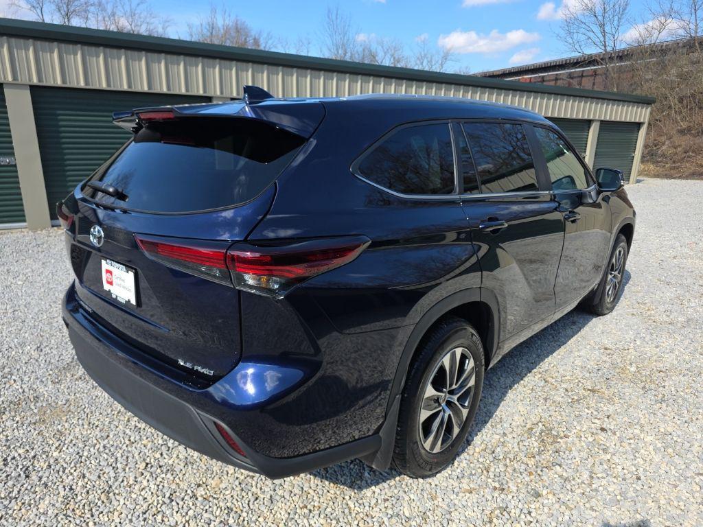 used 2026 Toyota Highlander car, priced at $46,817
