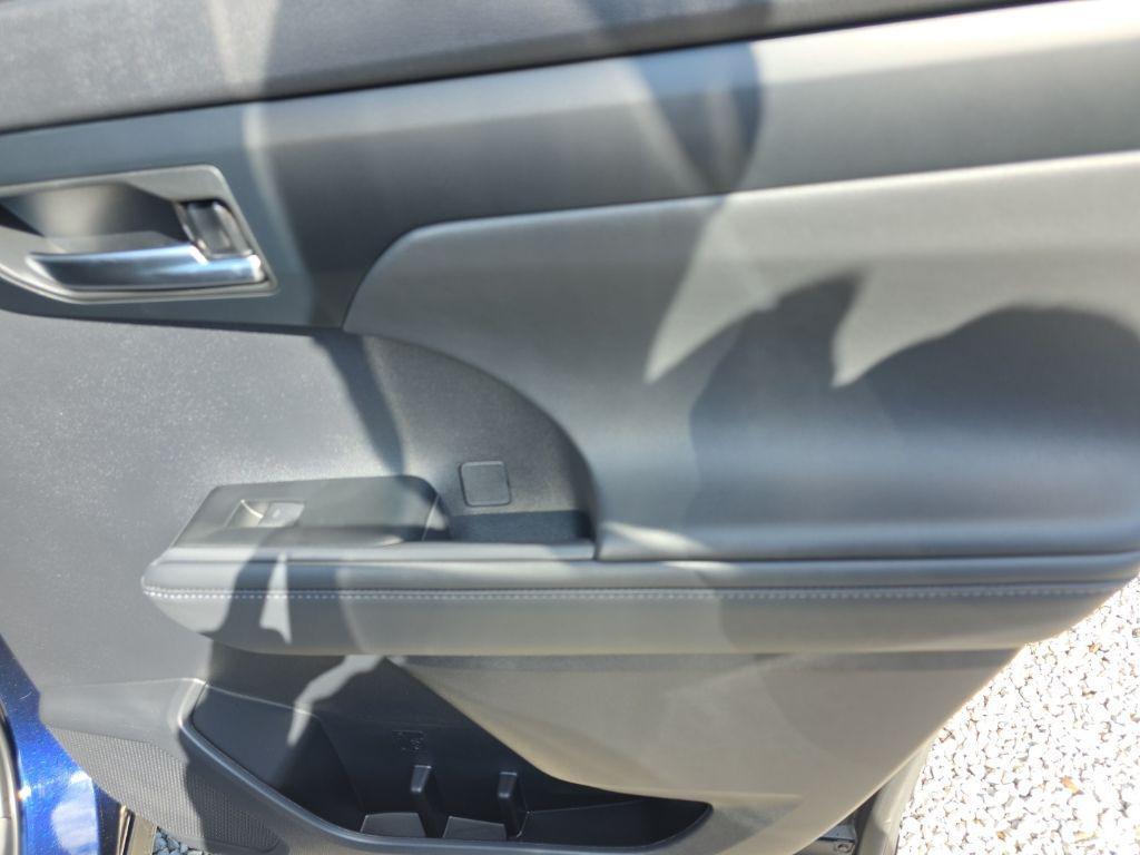 used 2026 Toyota Highlander car, priced at $46,817