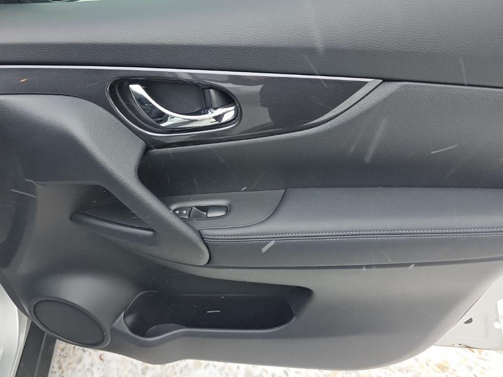 used 2018 Nissan Rogue car, priced at $14,706