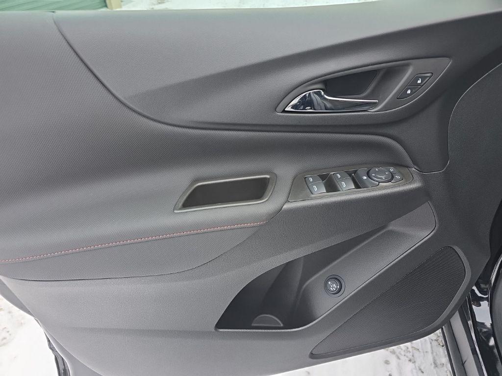 used 2023 Chevrolet Equinox car, priced at $22,793