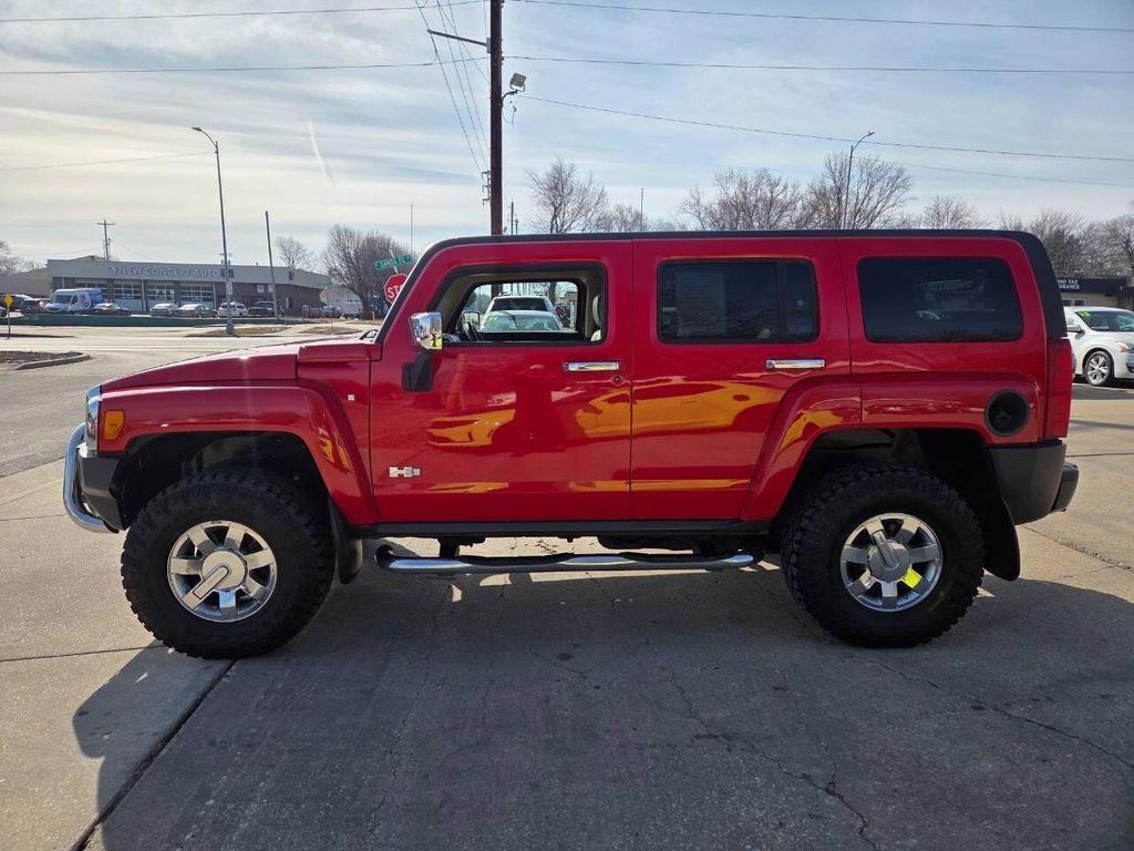 used 2009 Hummer H3 car, priced at $13,950