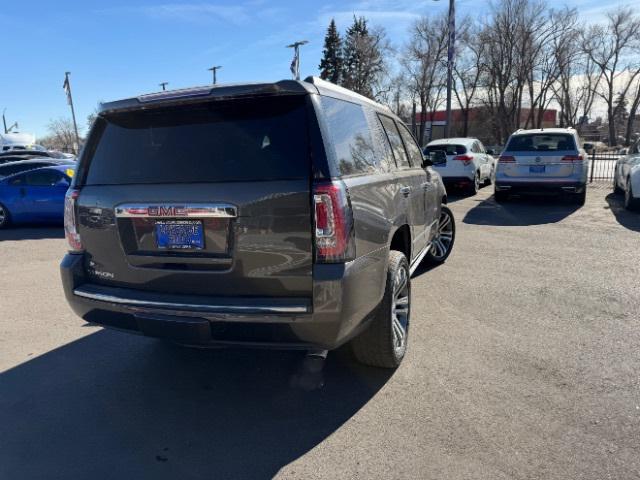 used 2019 GMC Yukon car, priced at $33,400