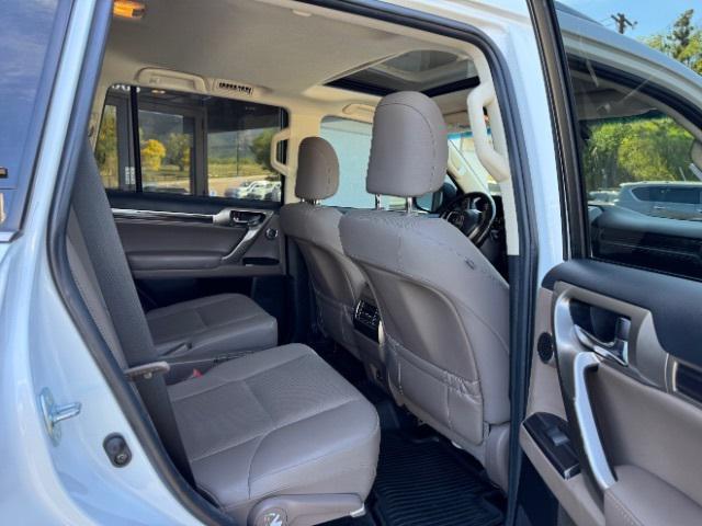 used 2021 Lexus GX 460 car, priced at $39,400