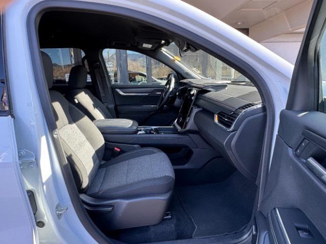 used 2025 GMC Acadia car, priced at $35,700