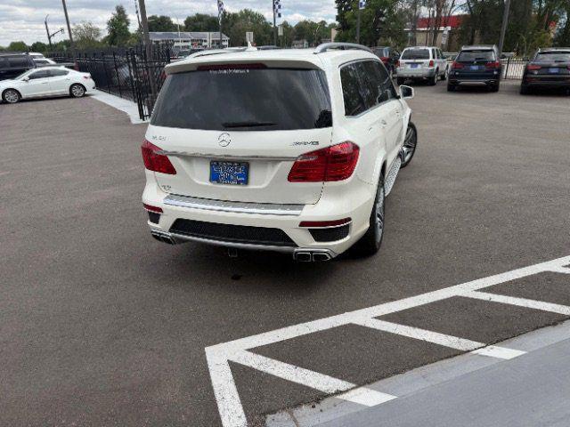 used 2015 Mercedes-Benz GL-Class car, priced at $26,800