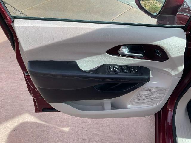 used 2017 Chrysler Pacifica car, priced at $15,200