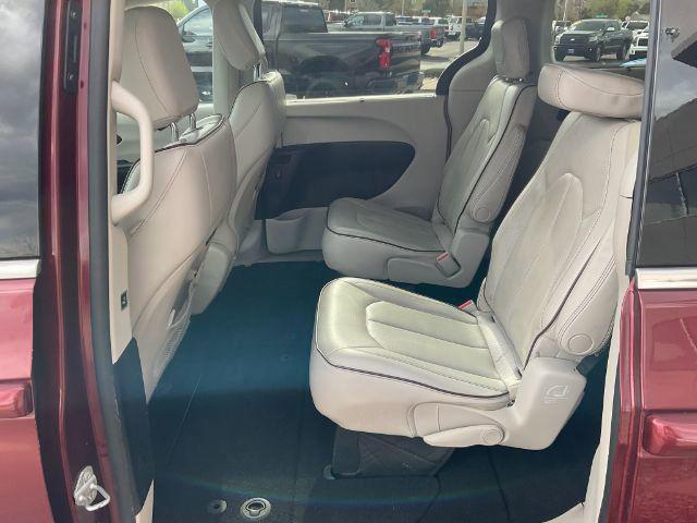 used 2017 Chrysler Pacifica car, priced at $15,200