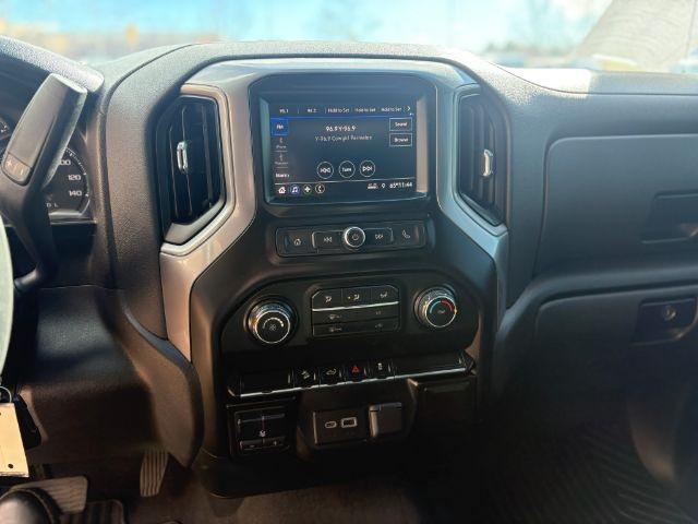 used 2021 Chevrolet Silverado 1500 car, priced at $35,400