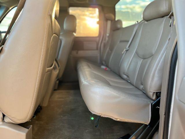 used 2006 GMC Sierra 2500 car, priced at $12,000