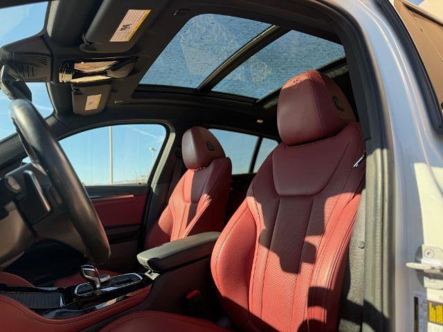 used 2023 BMW X4 car