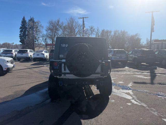 used 2015 Jeep Wrangler Unlimited car, priced at $24,400