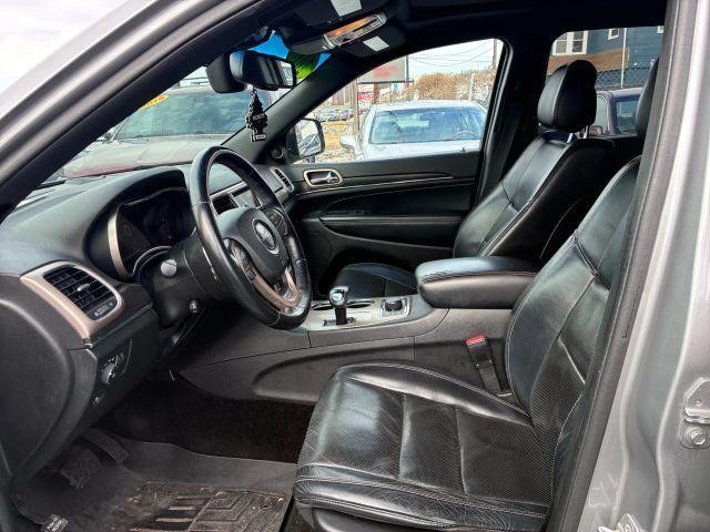 used 2015 Jeep Grand Cherokee car, priced at $8,995