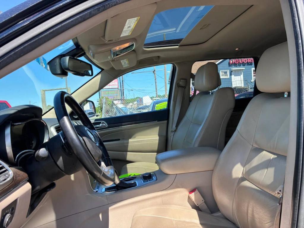 used 2016 Jeep Grand Cherokee car