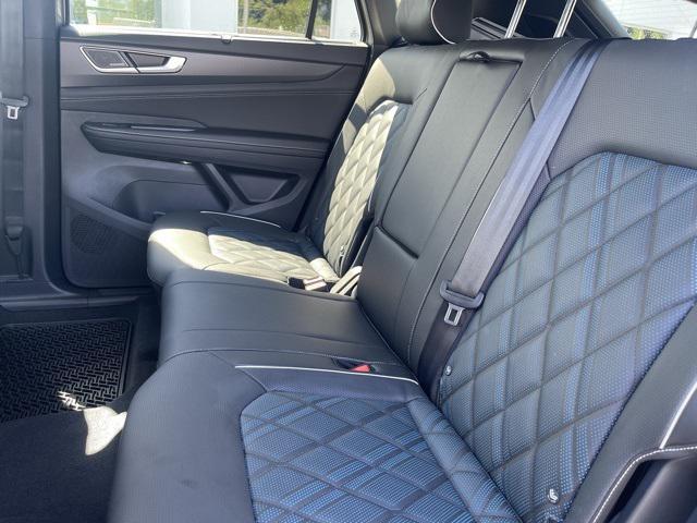 new 2026 Volkswagen Atlas Cross Sport car, priced at $52,010