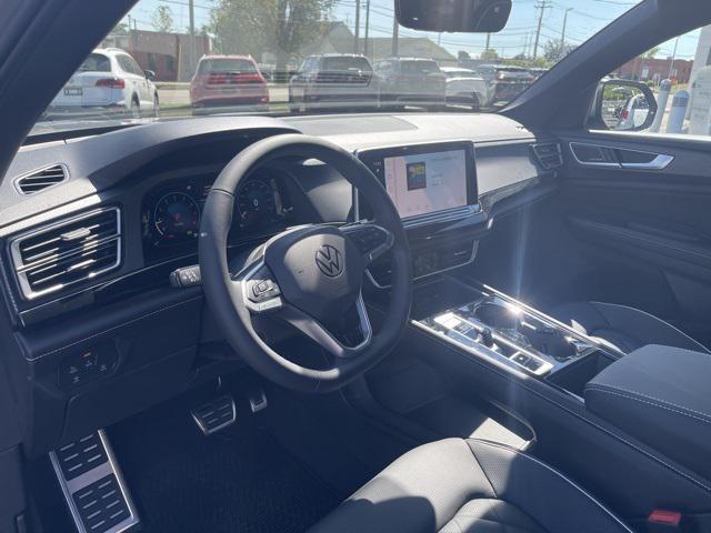 new 2026 Volkswagen Atlas Cross Sport car, priced at $52,010