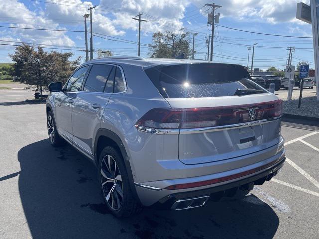 new 2026 Volkswagen Atlas Cross Sport car, priced at $52,010