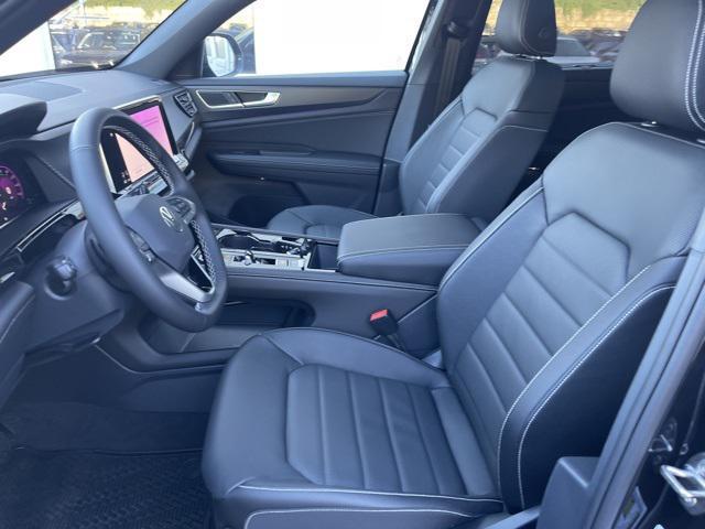 new 2026 Volkswagen Atlas Cross Sport car, priced at $47,167