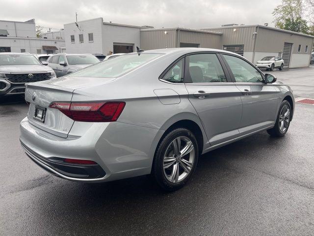 used 2024 Volkswagen Jetta car, priced at $21,987