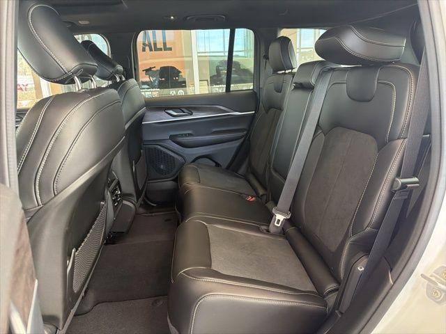 new 2026 Jeep Grand Cherokee car, priced at $46,655