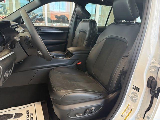 new 2026 Jeep Grand Cherokee car, priced at $46,655