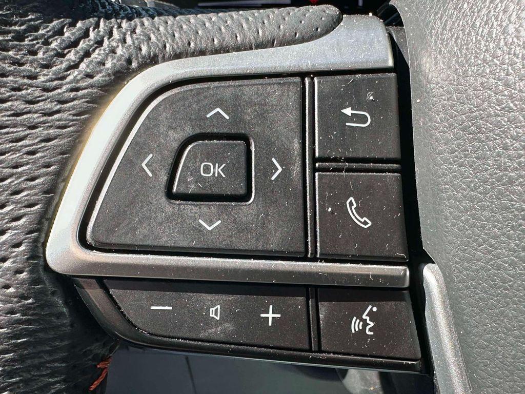 used 2023 Toyota Sienna car, priced at $45,989