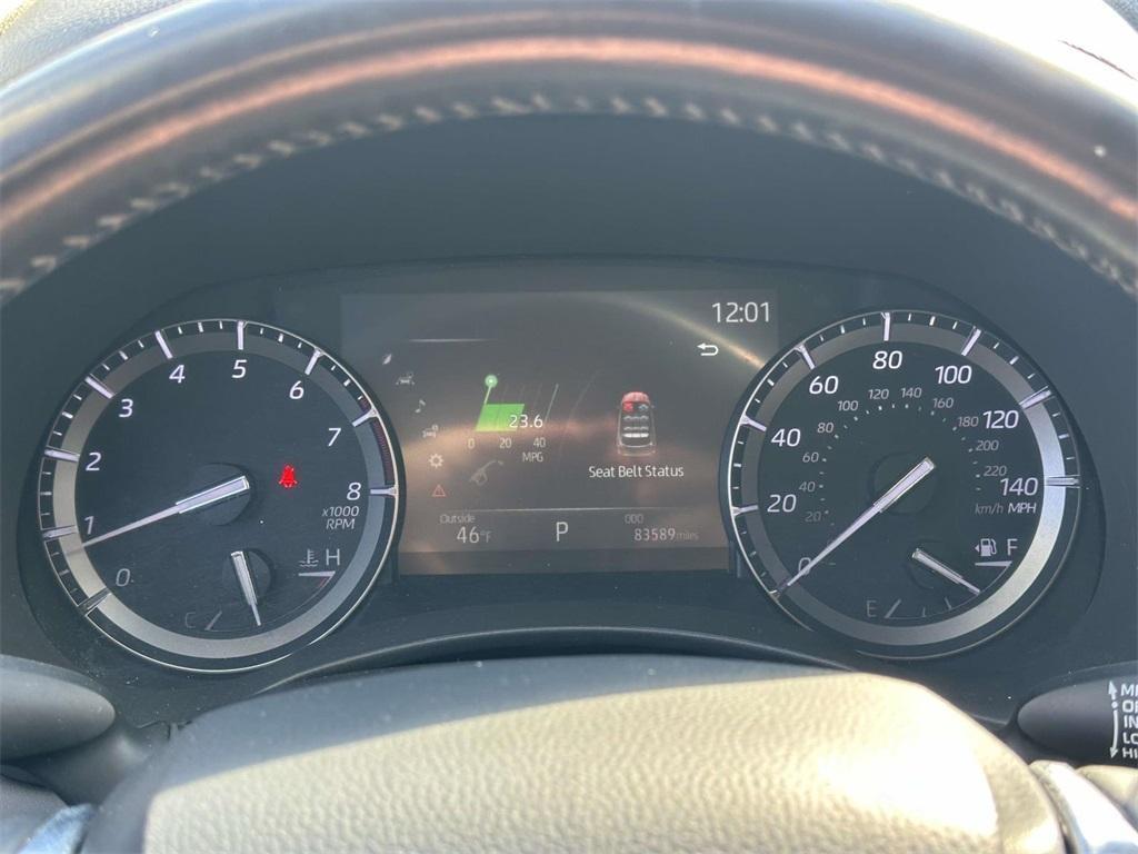 used 2020 Toyota Highlander car, priced at $24,389