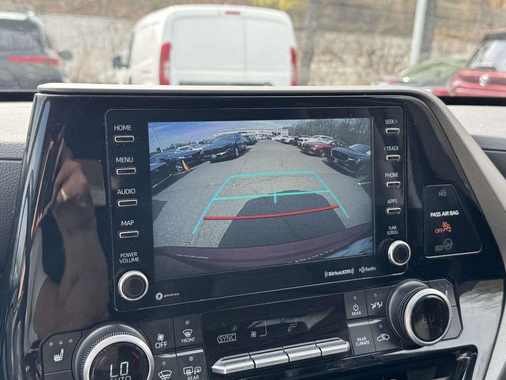 used 2021 Toyota Highlander car, priced at $32,203