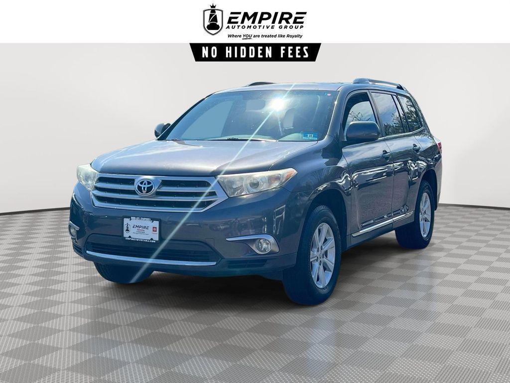 used 2012 Toyota Highlander car, priced at $13,498