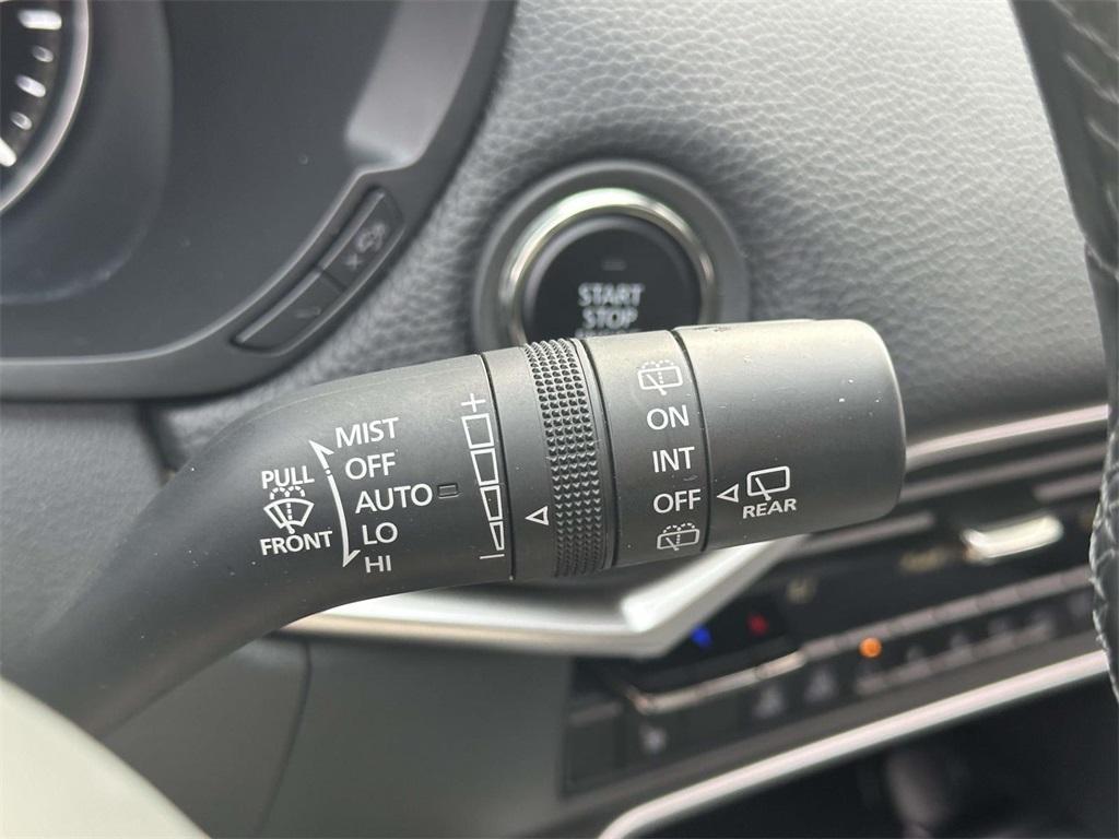 used 2025 Mazda CX-70 car, priced at $28,381