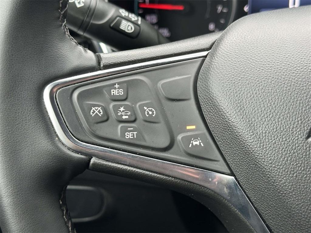 used 2024 Chevrolet Equinox car, priced at $19,369