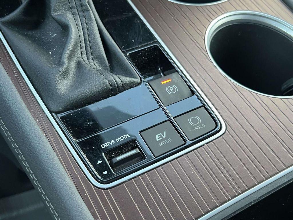 used 2024 Toyota Sienna car, priced at $44,080