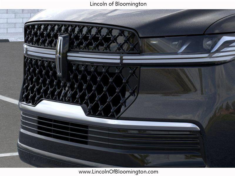 new 2026 Lincoln Navigator car, priced at $107,650