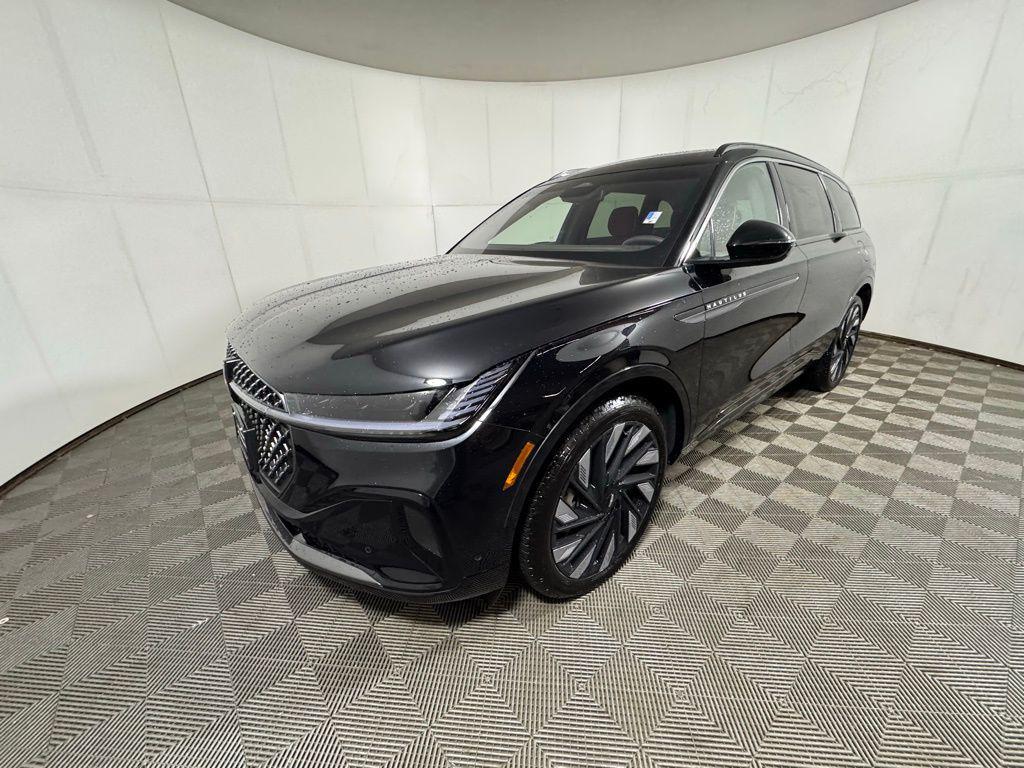 new 2024 Lincoln Nautilus car, priced at $65,015