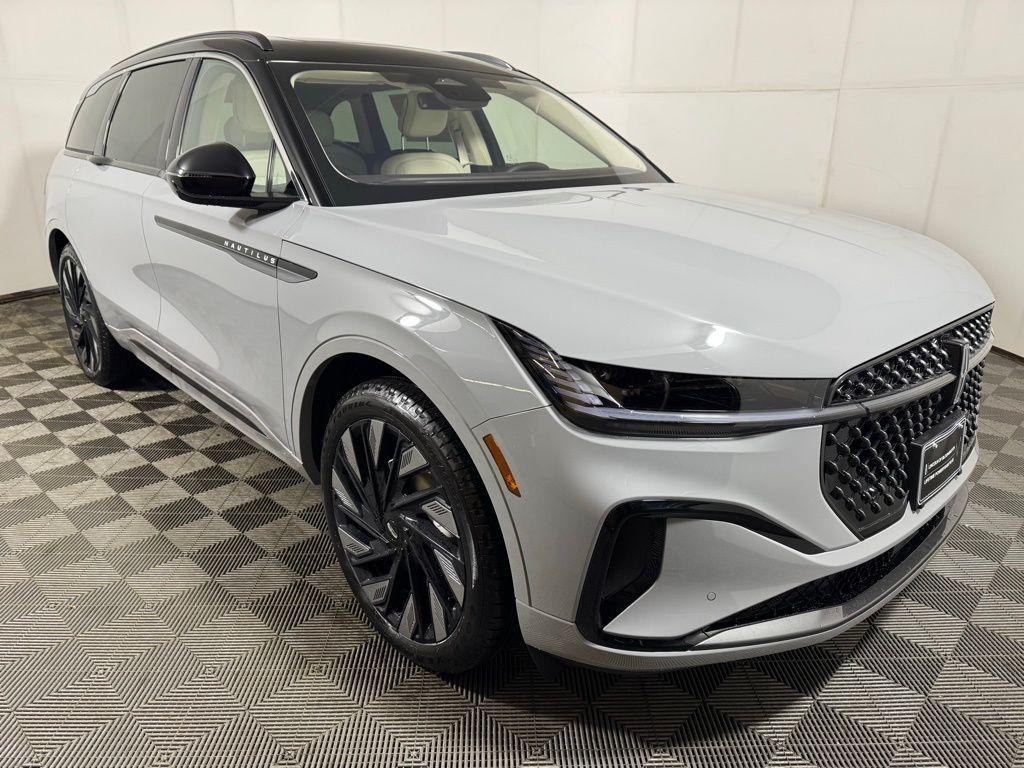 new 2026 Lincoln Nautilus car, priced at $77,030