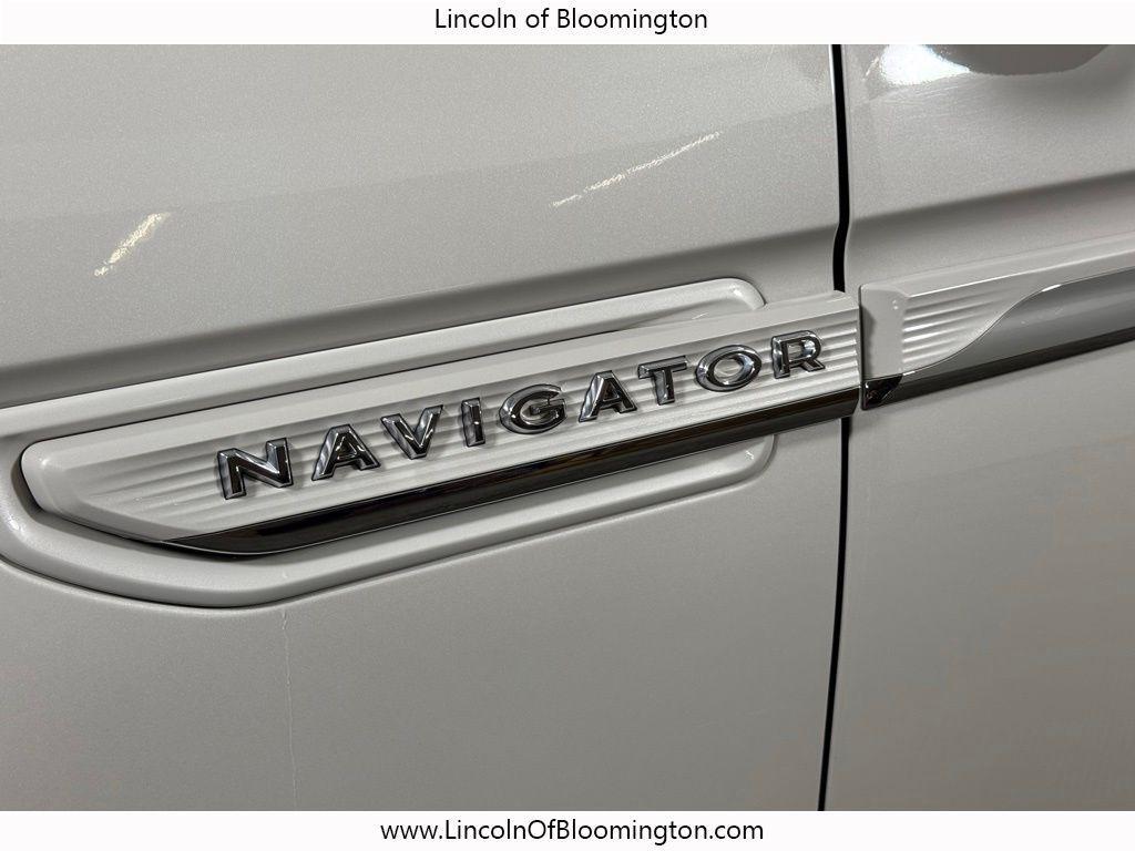 used 2024 Lincoln Navigator car, priced at $52,777
