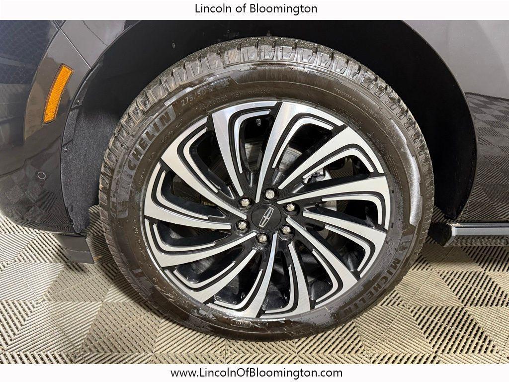 used 2025 Lincoln Navigator car, priced at $96,588