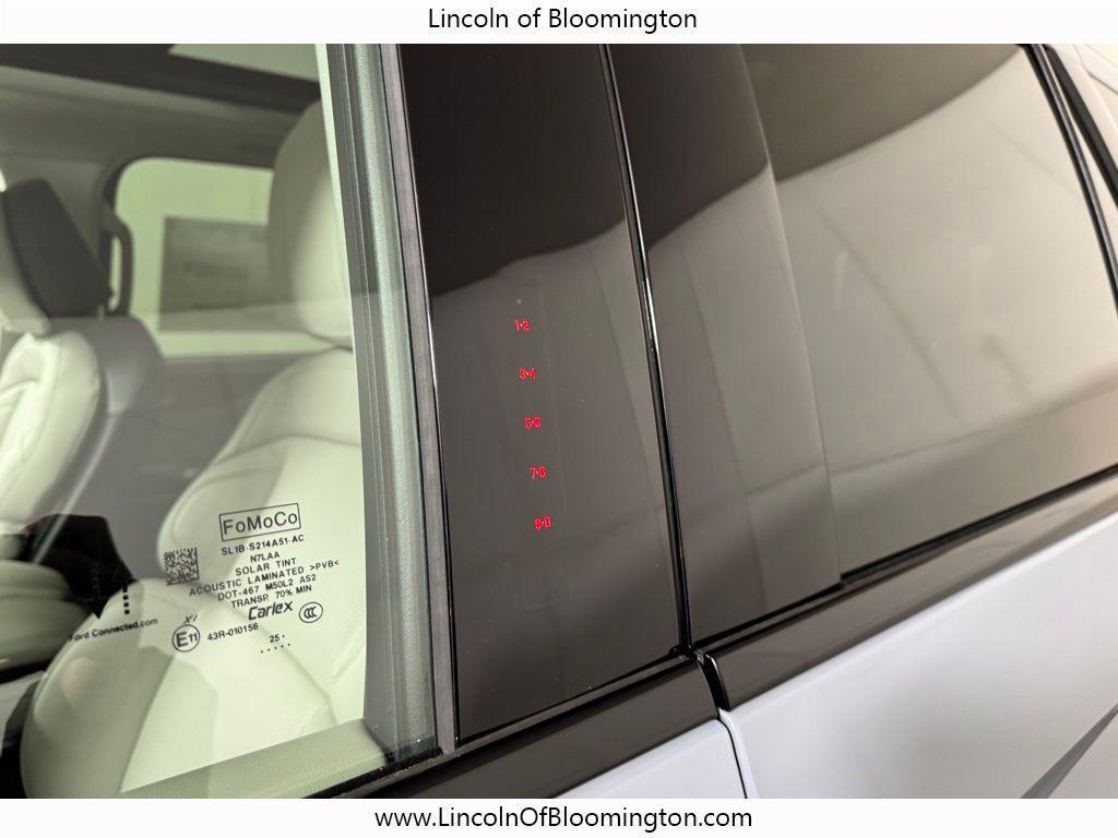 new 2026 Lincoln Navigator car, priced at $108,995