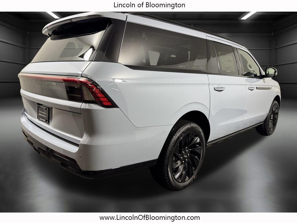new 2026 Lincoln Navigator car, priced at $108,995
