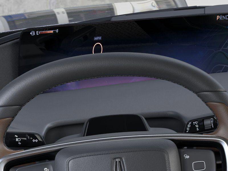 new 2025 Lincoln Navigator car, priced at $101,357